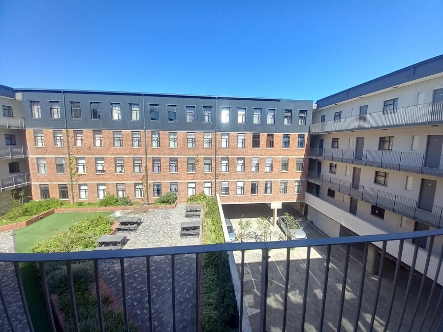 1 Bedroom Property for Sale in Thornton Western Cape
